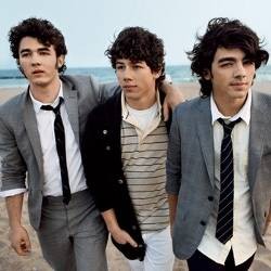 Jonas Brothers, Band Terburuk di Shockwaves NME Awards
