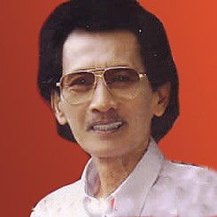 Mus Mulyadi Mengalami Kebutaan Setelah Operasi Mata