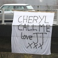 Terry: Telepon Aku, Cheryl
