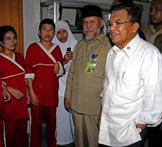 JK Tinjau RS Jiwa dan Gudang PMI