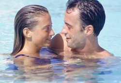 Menghindari Bahaya Seks Dalam Air