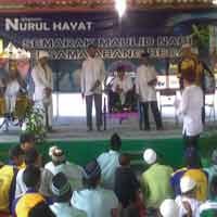 Ratusan Tukang Becak Adu Kecerdasan