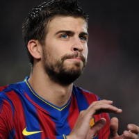 Barca Bentengi Pique Rp 2 Triliun