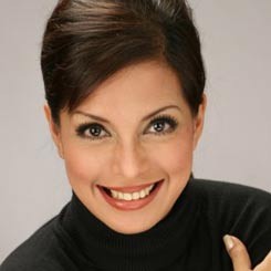 Soraya Haque Berbagi Tips Menjaga Keromantisan Hubungan Suami-Istri