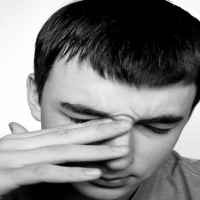 4 Tips Hindari Nyeri Mata karena Gadget