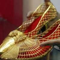 Harga Emas Redam Inflasi Februari