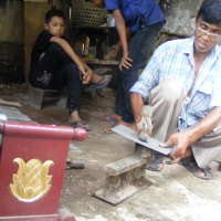 Terus Eksis Membuat Alat Musik Tradisional Sunda