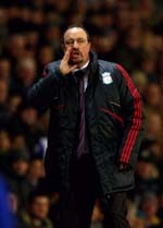 Benitez Kritik Permainan Kasar Rovers