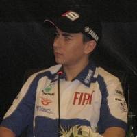Lorenzo Ingin Pesta Ultah di Jerez