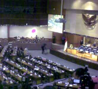 Paripurna Angket Century