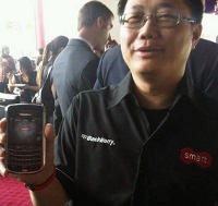 Smart Rilis BlackBerry Tour 9630
