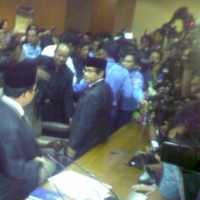 Kadin Yakin Kisruh di DPR Berakhir dengan Damai