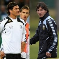 Kontestan Piala Dunia Rapatkan Barisan