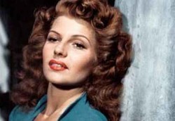 Sang Dewi Cinta Melawan Alzheimer dengan Melukis