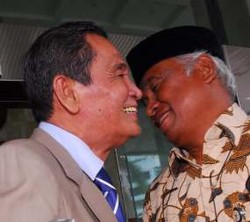 Ruki Beri Pelukan Hangat dan Ciuman Perpisahan Bagi Tumpak