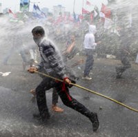4 Demonstran Dibebaskan & 5 Orang Masih Diperiksa di Mabes Polri