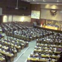 Paripurna Voting Century Ditutup dengan Lagu Indonesia Raya