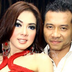 Anang-Syahrini Kompak Jatuh Sakit