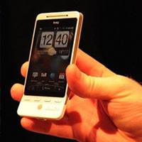 HTC Tangkis Tuduhan Curi Teknologi iPhone