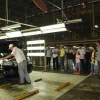 Nissan Datsun Club Kunjungi Pabrik Nissan