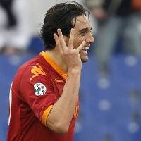 Lawan Milan, Toni Siap Puaskan Fansnya