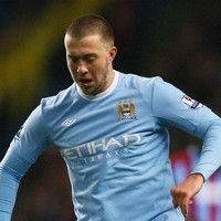 Tanduk Suporter MU, Pemain City Ditangkap