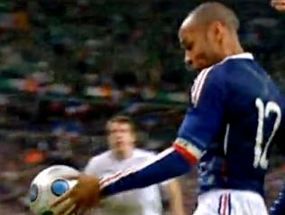 Soal Handball Henry Tak Takut Dicerca