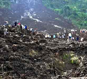 Longsor Uganda Tewaskan 80 Orang