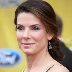 Sandra Bullock Siap Beradegan Bugil Tapi...