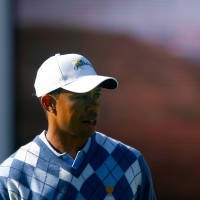 Woods Mungkin Comeback Bulan Depan