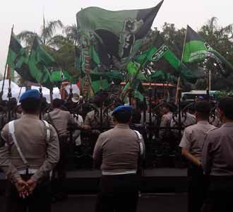 HMI Geruduk Mabes Polri