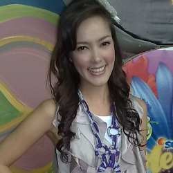 Cathy Sharon Siap Dipacari Anak Band Lagi