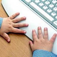 Ditinggal Ngegame, Bayi Usia 3 Bulan Tewas