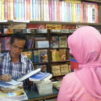 Berlakukan Jam Buka ala Belanda