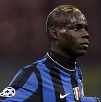 Balotelli Dirayu ke Milan