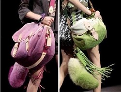 Warnai Hari Dengan Tas Warna-Warni