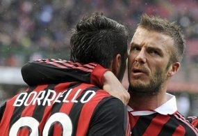 Beckham Isi Posisi Pato
