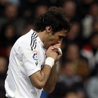 Ke Premier League, Raul? 