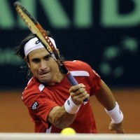 Ferrer Bawa Juara Bertahan Samakan Skor