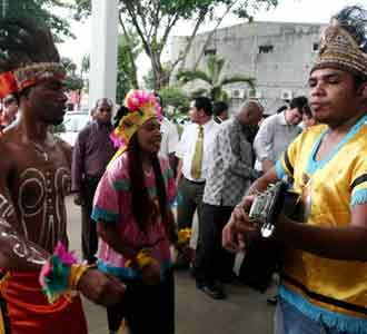 Suku Amome Papua Gugat Freeport