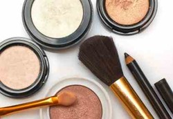 BBPOM Surabaya Pelototi Kosmetik Asal China