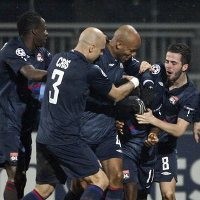 Lyon Pede ke Perempatfinal