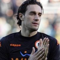 Toni: Afsel Dulu, Baru Roma