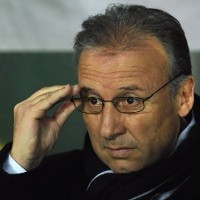 Akan Terus Pertahankan Zac, Juve?