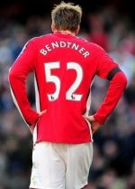  Wenger Percaya Bendtner