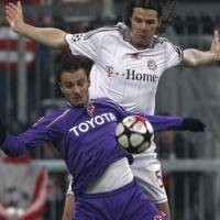 Bekerja Keras di Kandang Sendiri