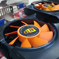 Dua Kartu Grafis Ekonomis Unjuk Gigi