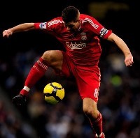 Gerrard Menantikan Kabar Baik 
