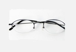 Hati-hati Risiko Salah Resep Kacamata