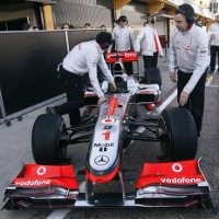 Sayap Belakang Kontroversial, McLaren Santai
